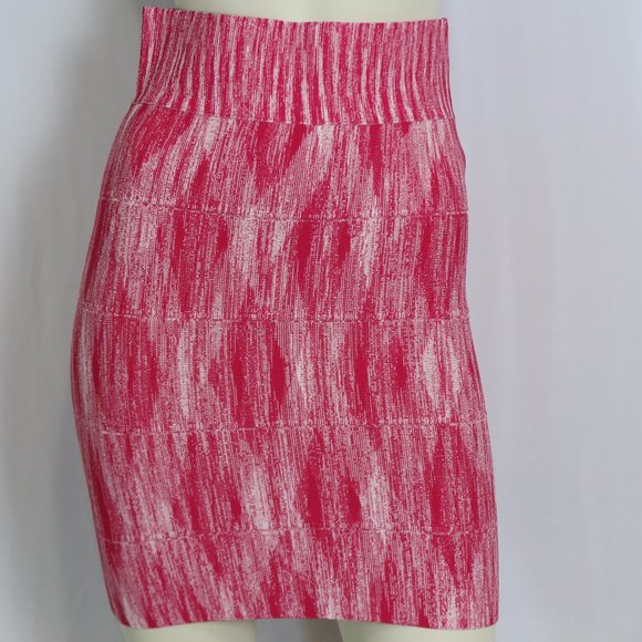 NWT BCBGMaxAzria Space Dye Begonia Combo Pencil Skirt Size S - Picture 1 of 8